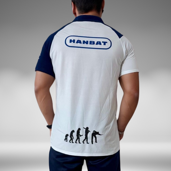 Camiseta Polo Curva - Hanbat - Blanco / Azul Oscuro