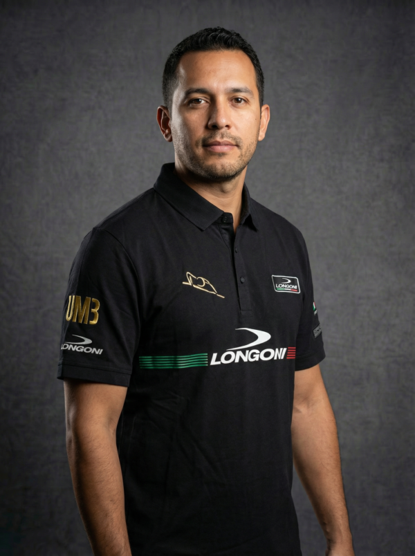 e68cc25b-c873-45d7-8ea1-a6259aef8f81 Camiseta Premium - Longoni Lineas Frente - Negro